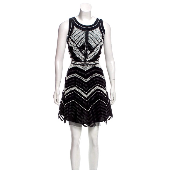 Parker Black and White Embellished Beaded Party Dress Small S - Picture 2 of 4
